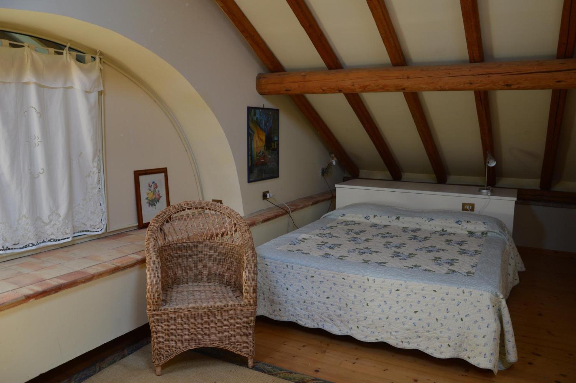 Relais De Charme - B&B Short Lets La Casa Di Francesca Sant'Agata Li Battiati Habitación foto